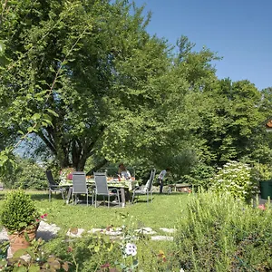 https://casa-edith.hotelinveneto.com