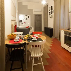  Apartment Charm